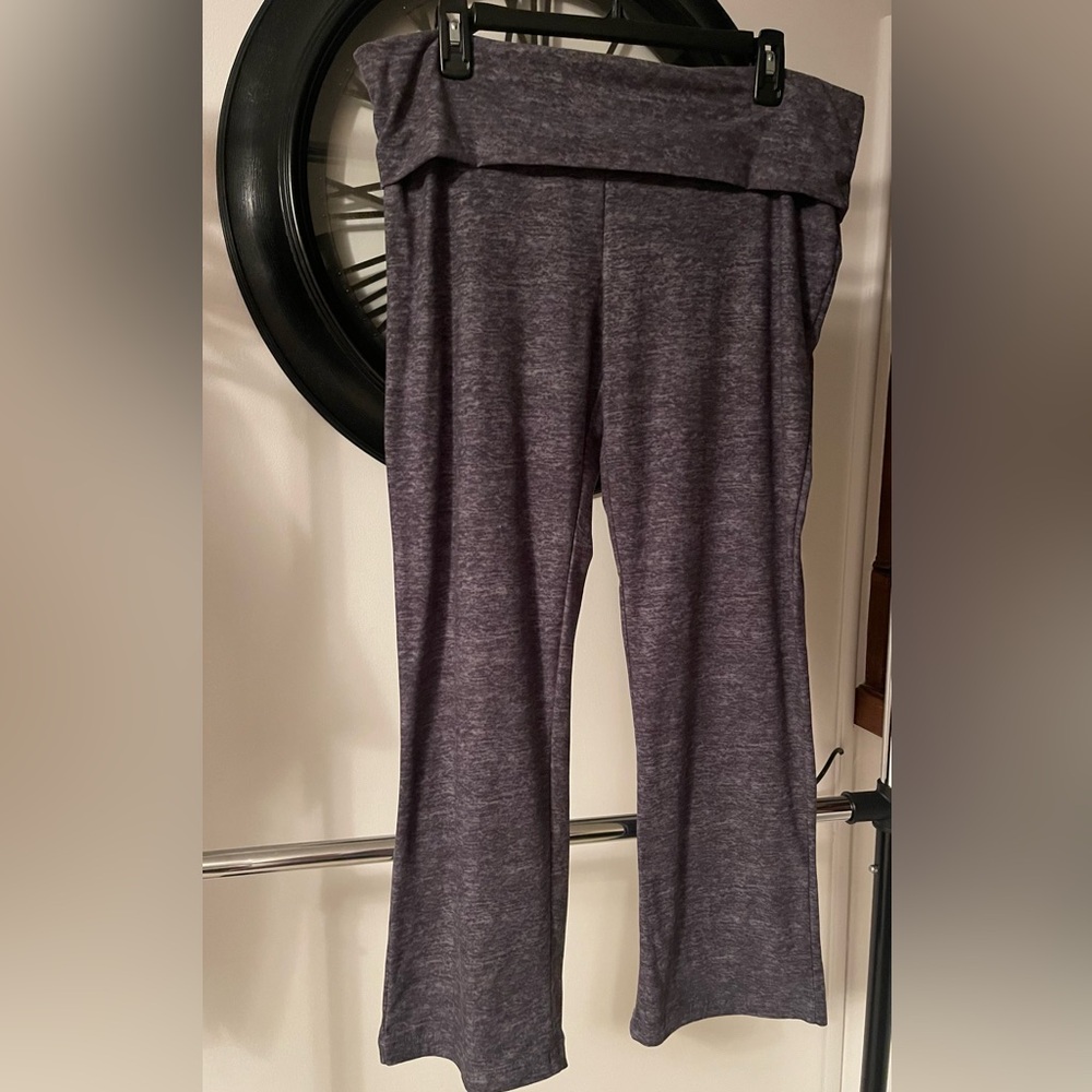 Bobbie Brooks high top stretchy wide leg fold down waist athletic pants 🌟EUC
